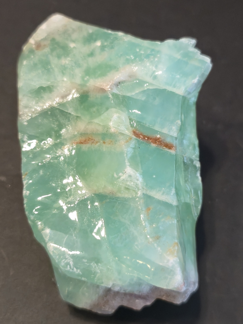 💚 Natural Green Fluorite Raw Crystal • ~3" • 161g / 5.68oz
✨ Beautiful natural